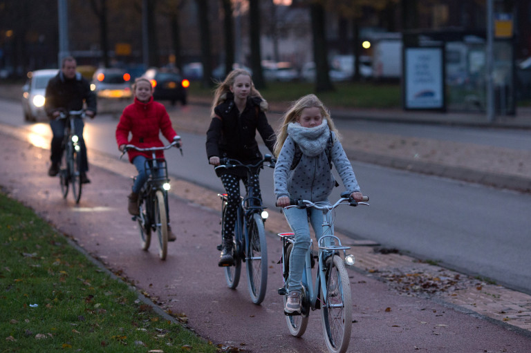 Veilig Verkeer Nederland fietsverlichting fiets zichtbaarheid